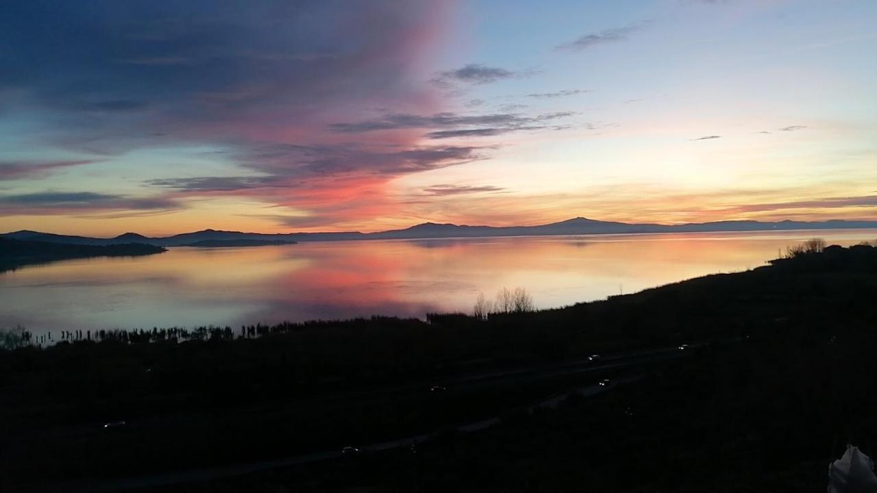 B&B Torre Del Lago Trasimeno Passignano sul Trasimeno Exterior foto