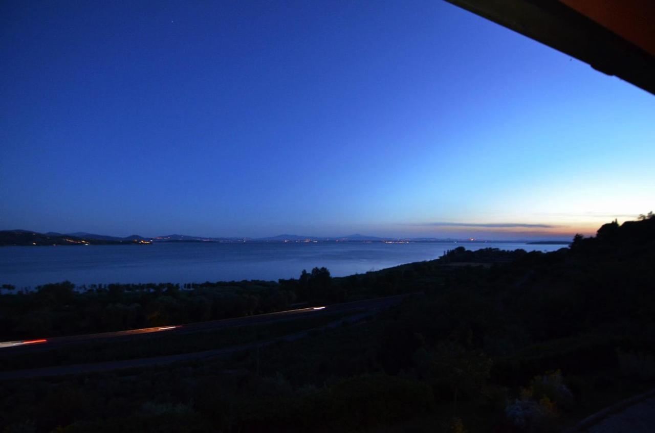 B&B Torre Del Lago Trasimeno Passignano sul Trasimeno Exterior foto